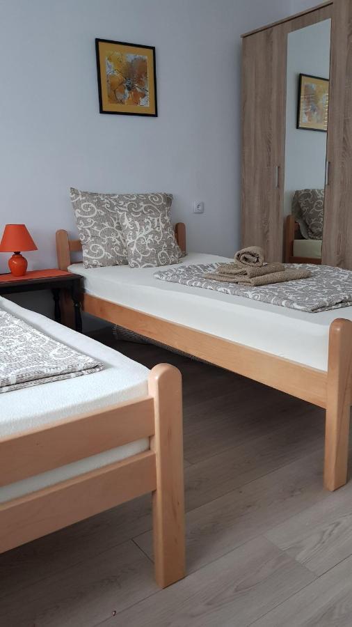 Citys Apartment อาปาติน ภายนอก รูปภาพ
